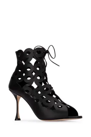 MANOLO BLAHNIK