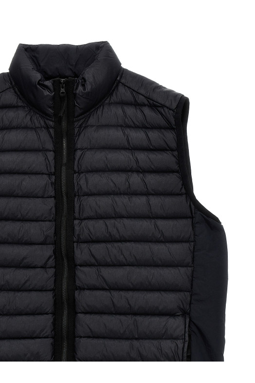 Жилет STONE ISLAND JUNIOR 'G0224 Loom Woven Chambers R-Nylon Down-TC' Чорний K1S16G100002V0020 Жилет STONE ISLAND JUNIOR 'G0224 Loom Woven Chambers R-Nylon Down-TC' Чорний K1S16G100002V0020