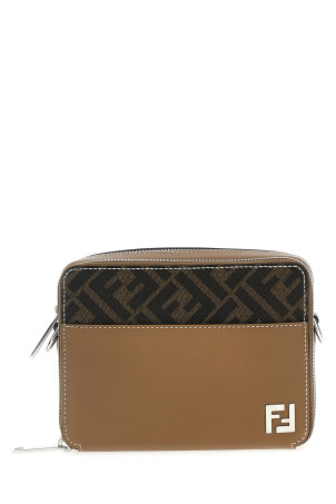 Сумка кроссбоди FENDI 'Camera Case Organizer Squared FF' многоцветная 7M0357AFF2F1HRM Сумка кроссбоди FENDI 'Camera Case Organizer Squared FF' многоцветная 7M0357AFF2F1HRM