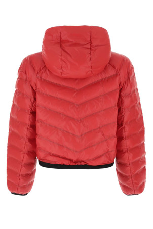 Красная куртка с набивкой из полиуретановой смеси PRADA (291699KS1921T2Y) Красная куртка с набивкой из полиуретановой смеси PRADA (291699KS1921T2Y)
