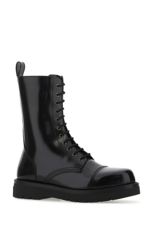 Чорні шкіряні чоботи Black VALENTINO GARAVANI (1Y2S0F97GFH) Чорні шкіряні чоботи Black VALENTINO GARAVANI (1Y2S0F97GFH)