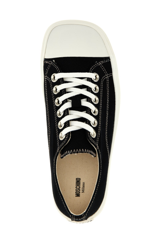 Полотняні кросівки чорні MOSCHINO MA15053G1MMW000A Полотняні кросівки чорні MOSCHINO MA15053G1MMW000A