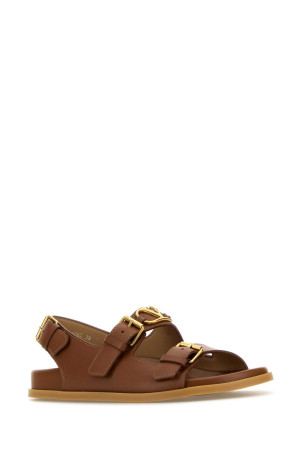 Biscuit leather sandals VALENTINO GARAVANI (6W2S0LK6BEK) Biscuit leather sandals VALENTINO GARAVANI (6W2S0LK6BEK)