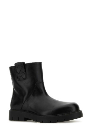 Чорні шкіряні черевики Haddock Чорні BOTTEGA VENETA (816624V54W0) Чорні шкіряні черевики Haddock Чорні BOTTEGA VENETA (816624V54W0)