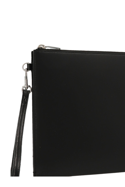 Чехол для планшета SAINT LAURENT 'Tiny Cassandre' черный 6838271JB0E1000 Чехол для планшета SAINT LAURENT 'Tiny Cassandre' черный 6838271JB0E1000