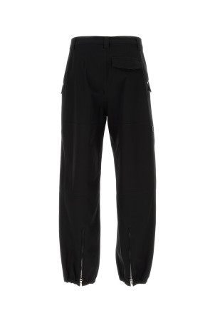 Брюки PANTALONE черные LOEWE (H526Y04WE3) Брюки PANTALONE черные LOEWE (H526Y04WE3)