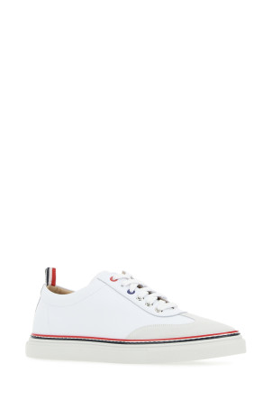 LO-TOP TRAINER НА RWB CUPSOLE В RUBBERI White THOM BROWNE (MFD137A06107) LO-TOP TRAINER НА RWB CUPSOLE В RUBBERI White THOM BROWNE (MFD137A06107)