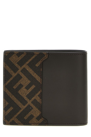 Кошелек FENDI 'Bifold FF' коричневый 7M0356AFF2F1Q1C Кошелек FENDI 'Bifold FF' коричневый 7M0356AFF2F1Q1C