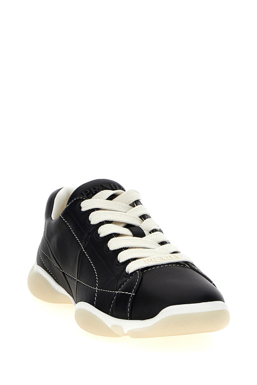 Кроссовки из наппы Черный PRADA 1E942NF025038F0632 Кроссовки из наппы Черный PRADA 1E942NF025038F0632
