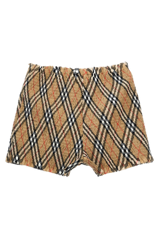 Шорты-бермуды со швом 