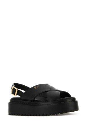 Сандалии черные PRADA (1X925NF0557V6) Сандалии черные PRADA (1X925NF0557V6)