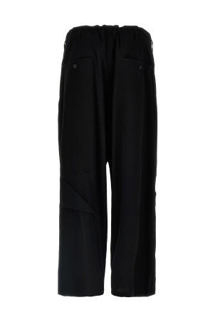 Штани YOHJI YAMAMOTO 'Ta Tuxedo Cut-Out Detail' чорні HPP67500BLACK1 Штани YOHJI YAMAMOTO 'Ta Tuxedo Cut-Out Detail' чорні HPP67500BLACK1