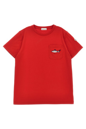Футболка MONCLER ENFANT 'Squalo' Червона K19548C0003089AFV455 Футболка MONCLER ENFANT 'Squalo' Червона K19548C0003089AFV455