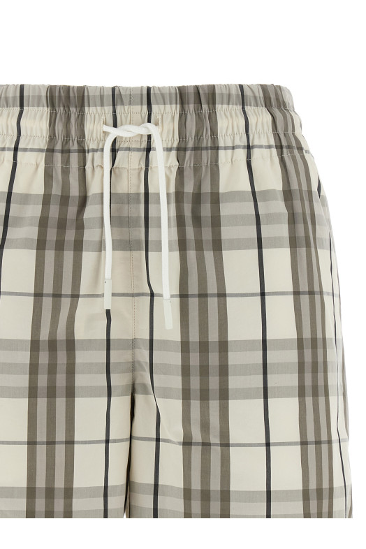 Шорты-бермуды в клетку Серый BURBERRY 8109232COTTONIPCHECK Шорты-бермуды в клетку Серый BURBERRY 8109232COTTONIPCHECK
