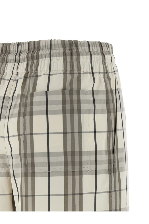 Шорты-бермуды в клетку Серый BURBERRY 8109232COTTONIPCHECK Шорты-бермуды в клетку Серый BURBERRY 8109232COTTONIPCHECK