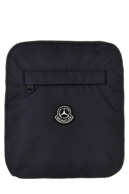 Bermuda Moncler x Mercedes-Benz by Nigo Blue MONCLER GENIUS K14012B00001M5920778 Bermuda Moncler x Mercedes-Benz by Nigo Blue MONCLER GENIUS K14012B00001M5920778