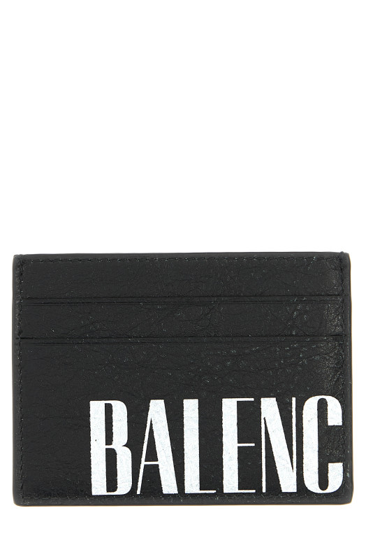 Власник картки BALENCIAGA