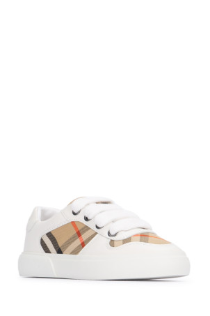 K1- NOAH BURBERRY JR (8089736) K1- NOAH BURBERRY JR (8089736)