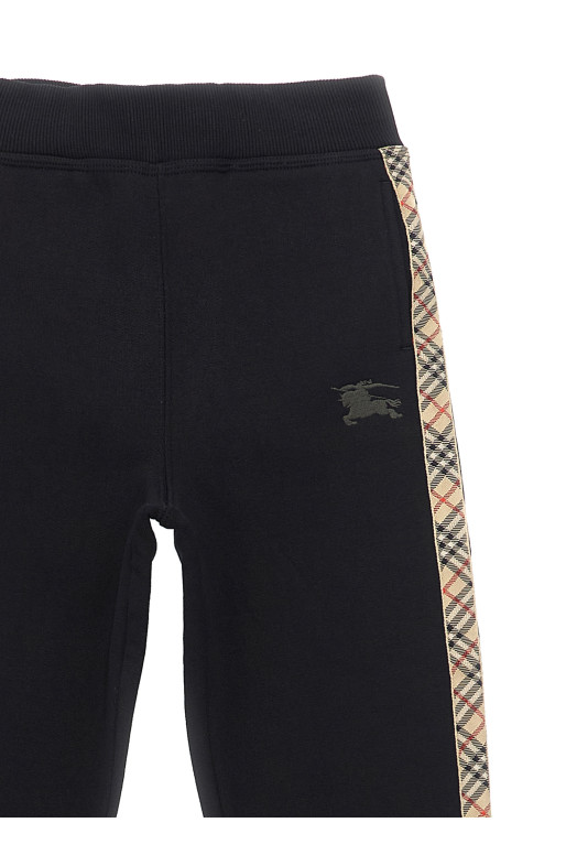 Кросівки BURBERRY  Кросівки BURBERRY