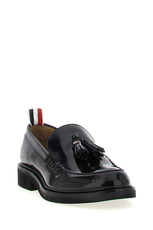 Мокасины с кисточками Черный THOM BROWNE FFD104B07524001 Мокасины с кисточками Черный THOM BROWNE FFD104B07524001