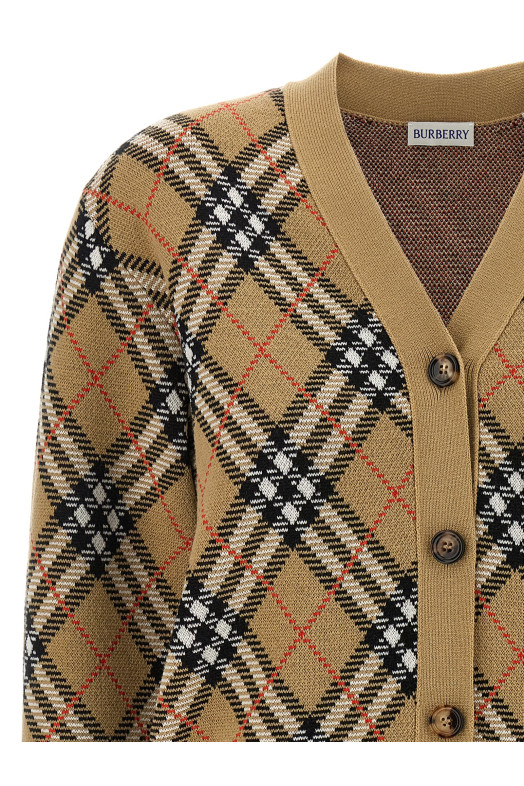 Кардиган Burberry в клетку бежевого цвета 8110579SANDIPCHECK