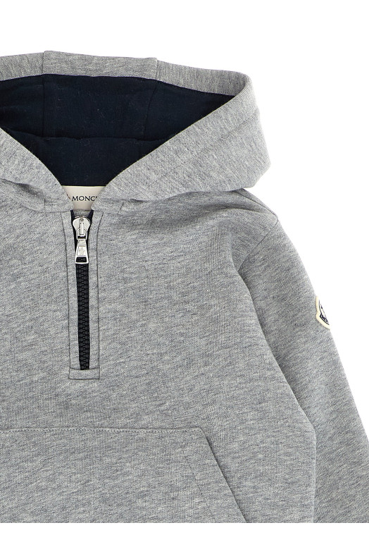 Світшот + джоггери, комплект, сірий MONCLER ENFANT K29548M00006899PS980 Світшот + джоггери, комплект, сірий MONCLER ENFANT K29548M00006899PS980