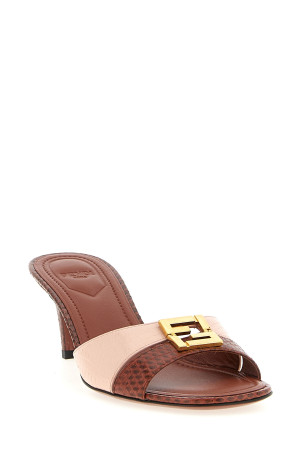 'Fendi FFold' слайди, різнокольорові 8R8538AU2TF1SZ0 'Fendi FFold' слайди, різнокольорові 8R8538AU2TF1SZ0