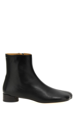 Ankle boots with shaped toe Black Ankle boots with shaped toe Black