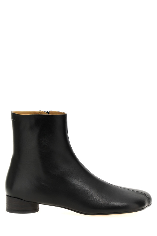 Ankle boots with shaped toe Black