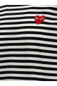 Футболка з логотипом і смужками Чорно-сіра COMME DES GARÇONS PLAY AXT1641 Футболка з логотипом і смужками Чорно-сіра COMME DES GARÇONS PLAY AXT1641