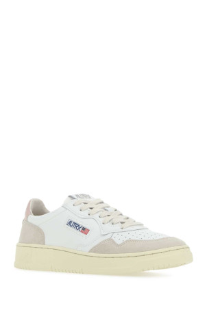 Two-tone leather and suede Medalist sneakers AUTRY (AULW) Two-tone leather and suede Medalist sneakers AUTRY (AULW)