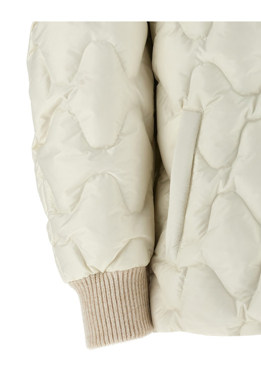 Куртка з капюшоном Біла FABIANA FILIPPI CTD215F223L5850145 Куртка з капюшоном Біла FABIANA FILIPPI CTD215F223L5850145