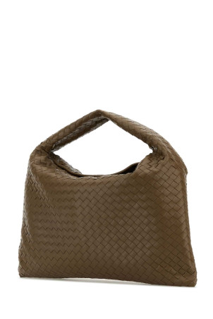Кожаная сумка через плечо Hop коричневого цвета BOTTEGA VENETA (763970V3IV1) Кожаная сумка через плечо Hop коричневого цвета BOTTEGA VENETA (763970V3IV1)