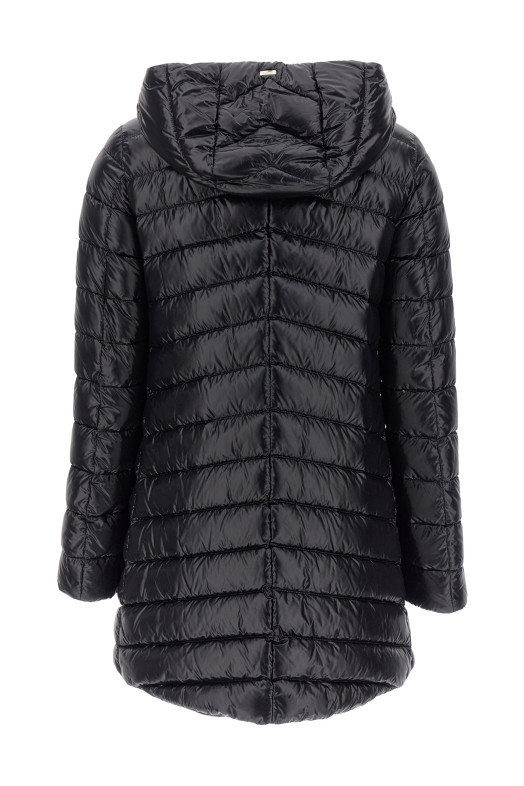 Пуховая куртка «A-Shape Resort» Черный PI00133DR12017Z9300 Пуховая куртка «A-Shape Resort» Черный PI00133DR12017Z9300