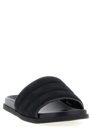 GG Слайды Черный GUCCI 838089FAD711000 GG Слайды Черный GUCCI 838089FAD711000