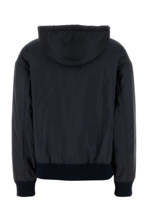 Темно-синяя куртка с набивкой из Re-Nylon Синяя PRADA (292211SWMO1WQ9) Темно-синяя куртка с набивкой из Re-Nylon Синяя PRADA (292211SWMO1WQ9)