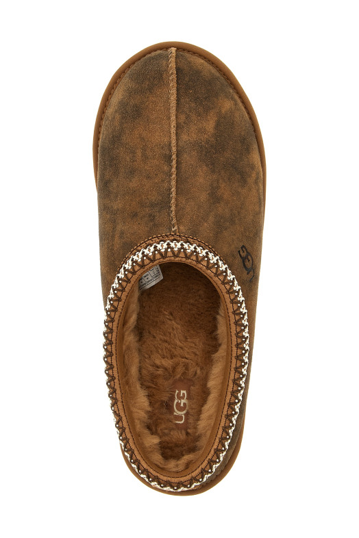 'Tasman Baxter' sabots Brown