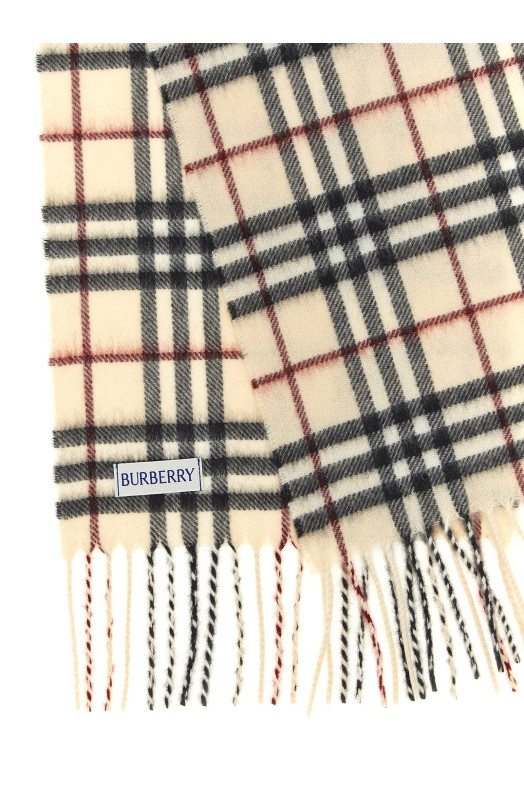 Шарф-платок Бежевый BURBERRY 8108689STONEIPCHK Шарф-платок Бежевый BURBERRY 8108689STONEIPCHK