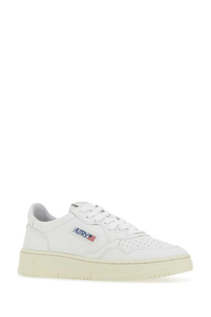 White leather Medalist sneakers AUTRY (AULW) White leather Medalist sneakers AUTRY (AULW)