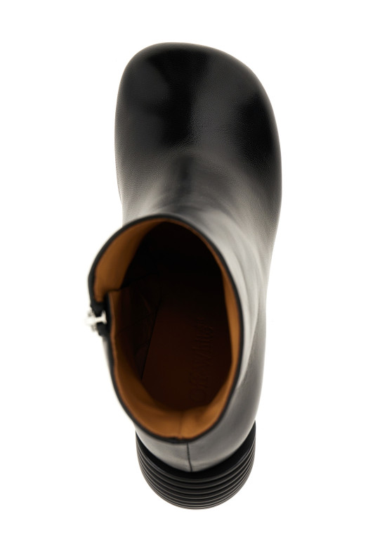 Tonal spring' ankle boots Black