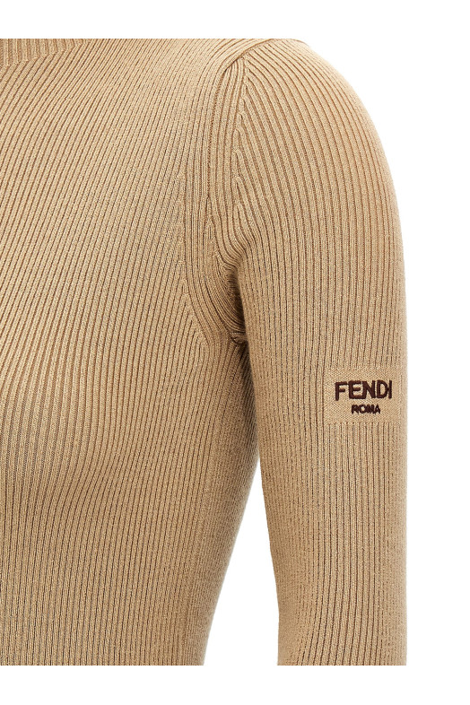 Платье с капюшоном Бежевое FENDI FZDC60ASJKF1PNO Платье с капюшоном Бежевое FENDI FZDC60ASJKF1PNO