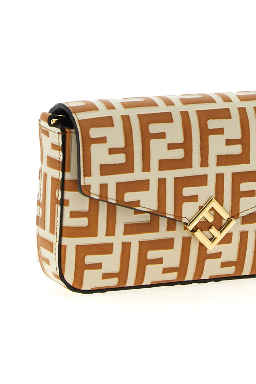 'FF Diamonds' wallet on chain Multicolor