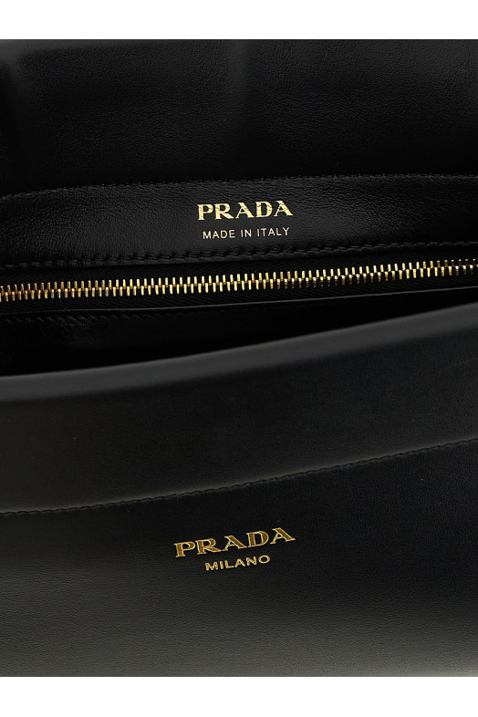 Сумка через плечо Nappa Черная PRADA 1BC262VSOO2HIAF0002 Сумка через плечо Nappa Черная PRADA 1BC262VSOO2HIAF0002