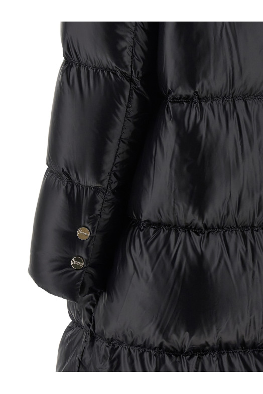 Ультралегкая пуховая куртка Черная HERNO PI001519D12017Z9300 Ультралегкая пуховая куртка Черная HERNO PI001519D12017Z9300