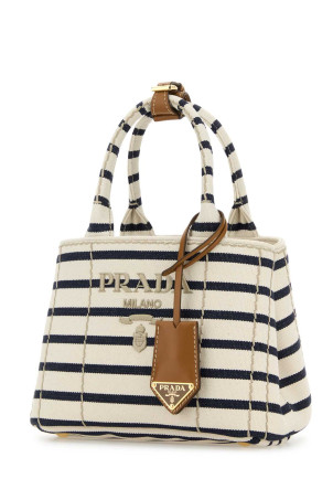 Вышитая холщовая мини-сумочка PRADA (1BA038V8OX2HJN) Вышитая холщовая мини-сумочка PRADA (1BA038V8OX2HJN)