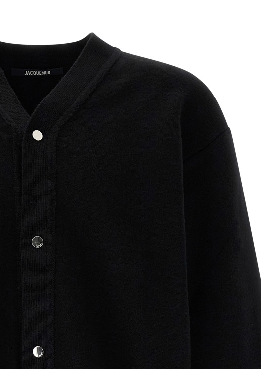 JACQUEMUS 'Le Cardigan Doppio' кардиган Черный 24HCDM00292BK00185990 JACQUEMUS 'Le Cardigan Doppio' кардиган Черный 24HCDM00292BK00185990