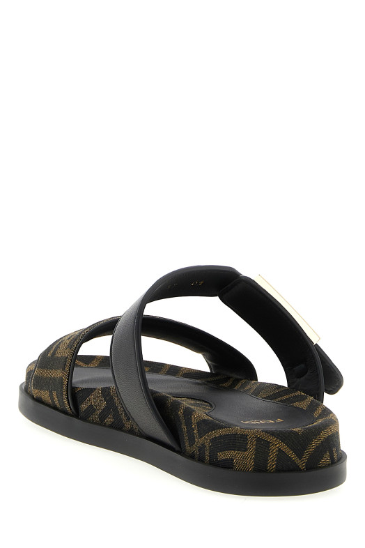 Сланцы «Fendi Feel» коричневого цвета 8X8710AEGVF0R7R