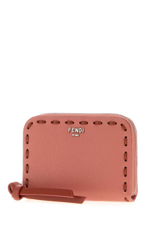 Кожаный кошелек темно-розового цвета FENDI (8M0313AURN) Кожаный кошелек темно-розового цвета FENDI (8M0313AURN)