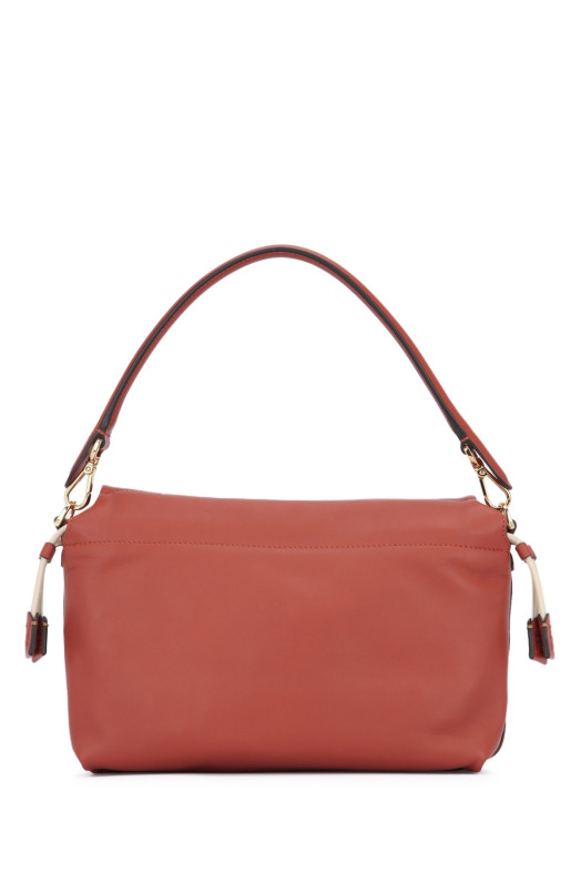 Сумка MAMA BAGUETTE FENDI (8BR833AQ0D)