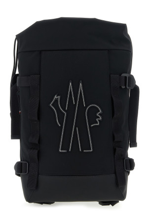 Рюкзак з вишитим логотипом Чорний MONCLER GRENOBLE K20975A00002M7570999 Рюкзак з вишитим логотипом Чорний MONCLER GRENOBLE K20975A00002M7570999